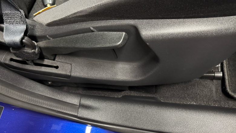 Nissan Juke 1.0 DiG-T 114 N-Connecta 5dr DCT Petrol Hatchback